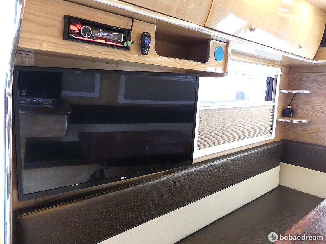 리무진캠핑카/비확장캠핑카/주차라인쏙/인산철800A <br>