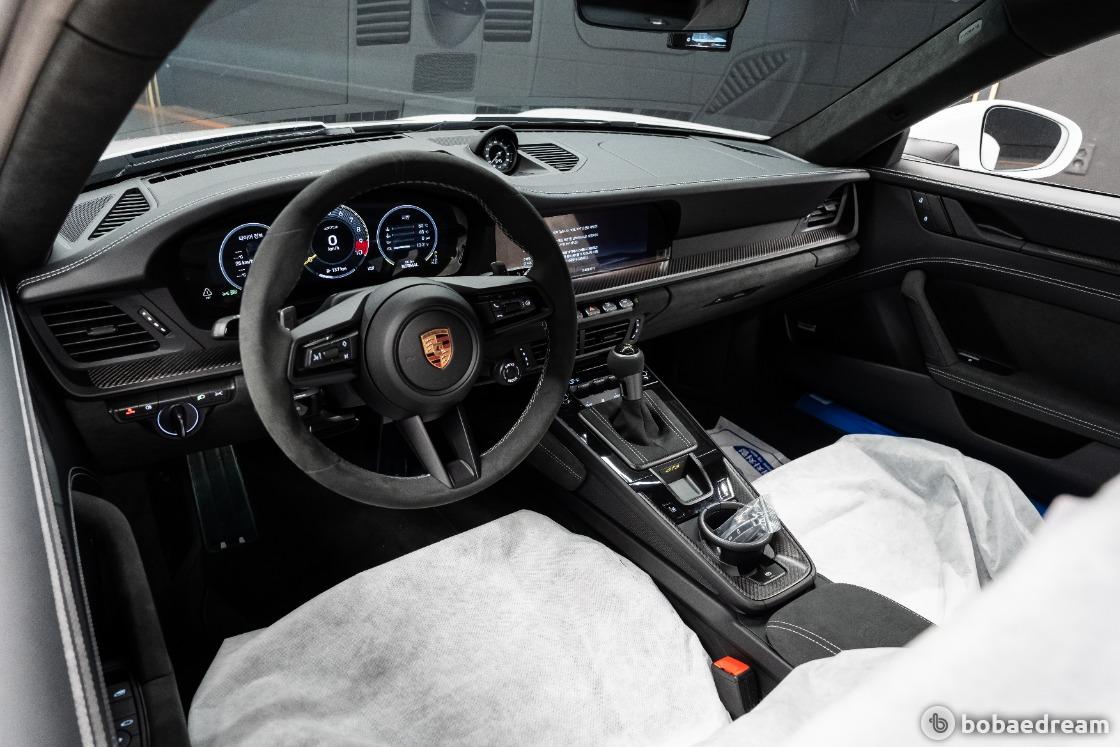 Porsche 911 Carrera/ 911 Targa GT3 5