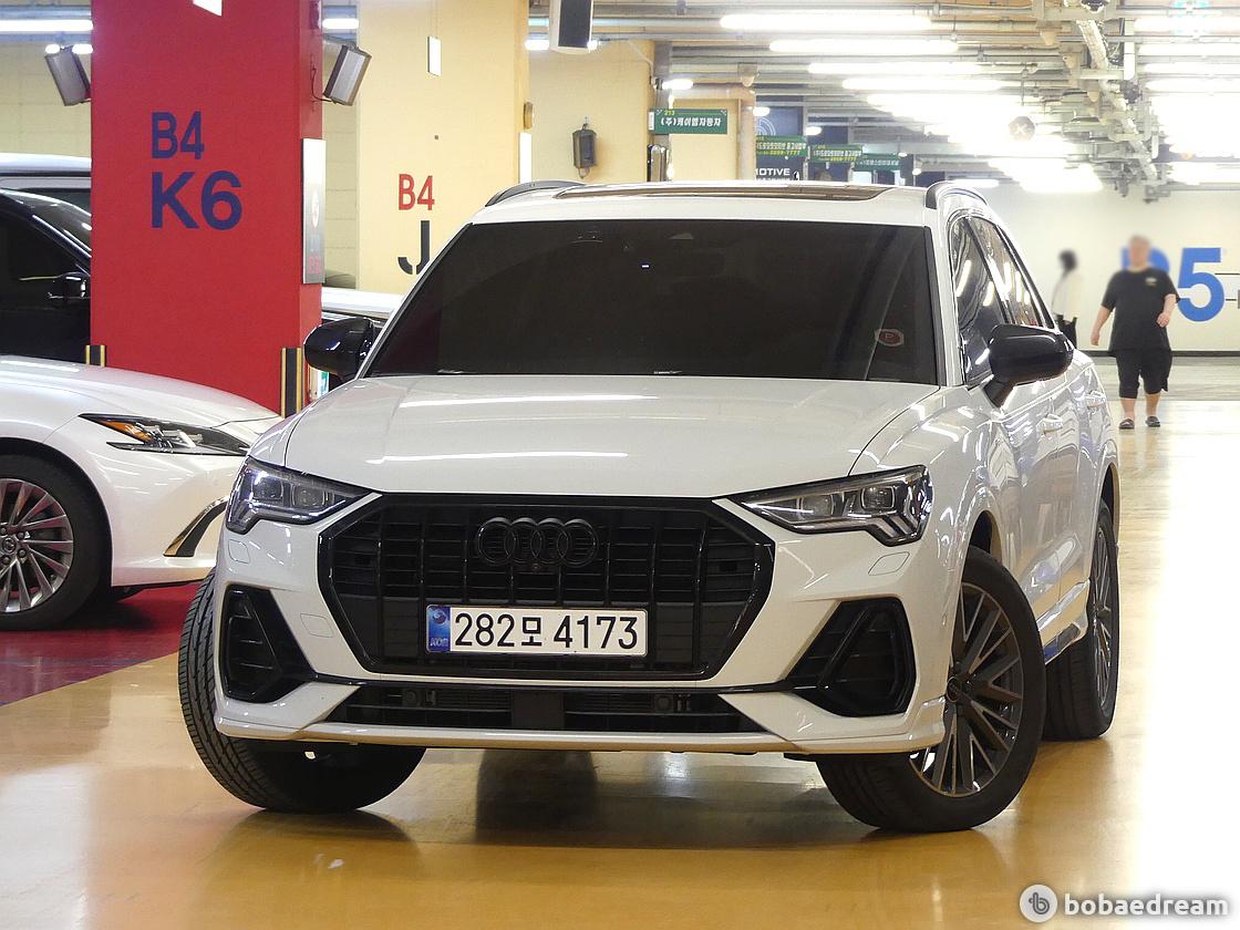 Audi Q3 35 TDI Premium 2