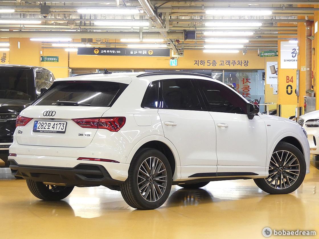 Audi Q3 35 TDI Premium 4