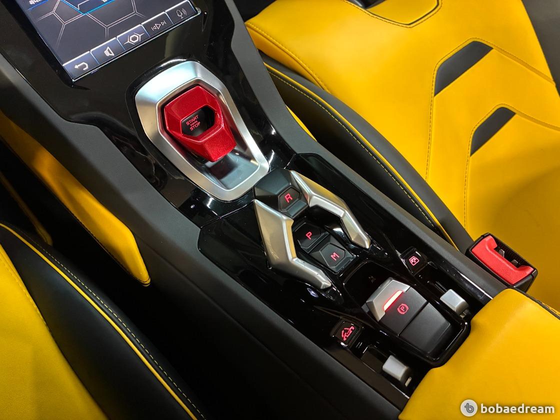 Lamborghini Huracán LP640-4 Evo Spider 8