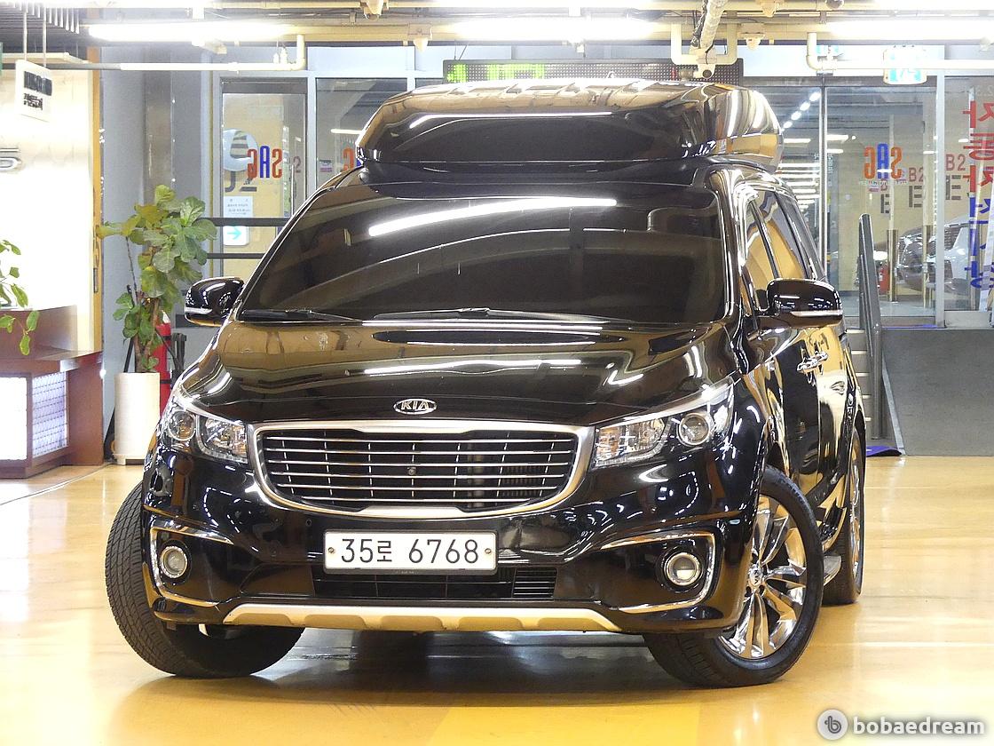 Kia Carnival 2.2 Diesel High Limousine Noblesse