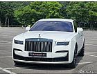 롤스로이스 고스트 6.7 V12 블랙 배지
