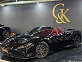 페라리 F8 스파이더 3.9 V8 