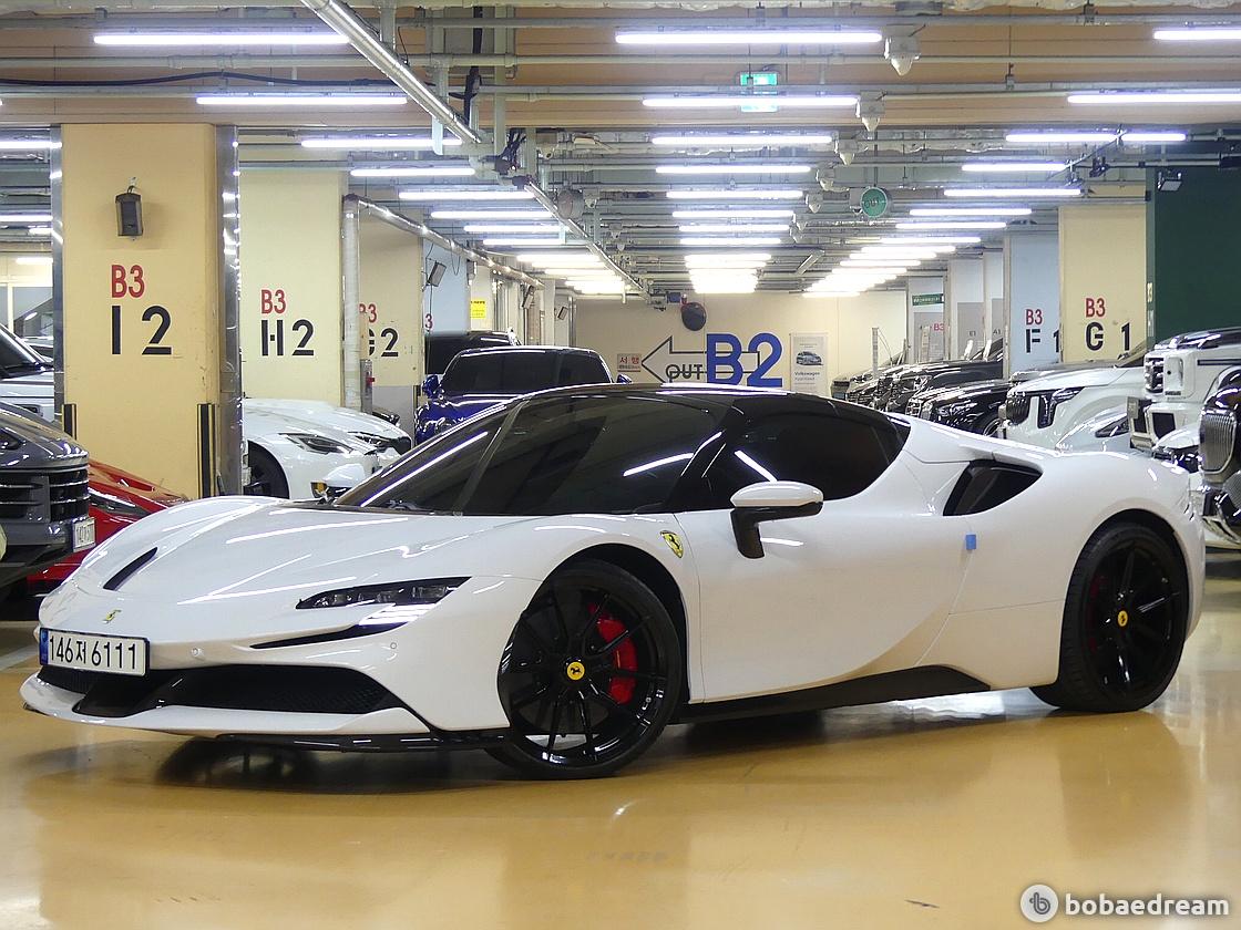 Ferrari SF90 Spider 4.0 PHEV 3