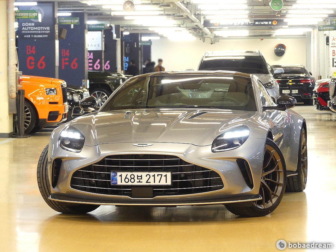 Aston Martin Vantage V8 4.0 Coupe