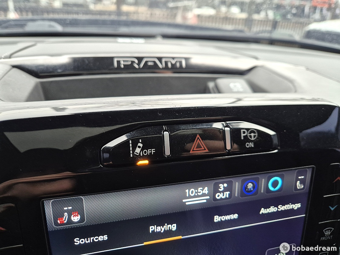 램리미티드 5.7 나이트에디션/무사고/5만키로/ <br>