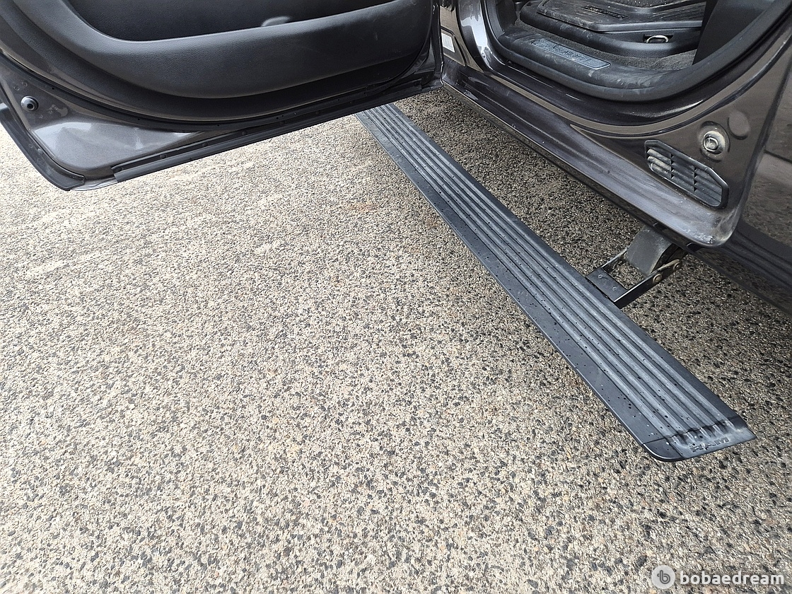 램리미티드 5.7 나이트에디션/무사고/5만키로/ <br>