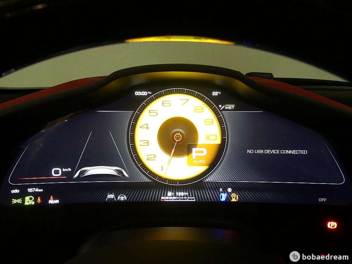 Ferrari Purosangue 6.5 V12 7