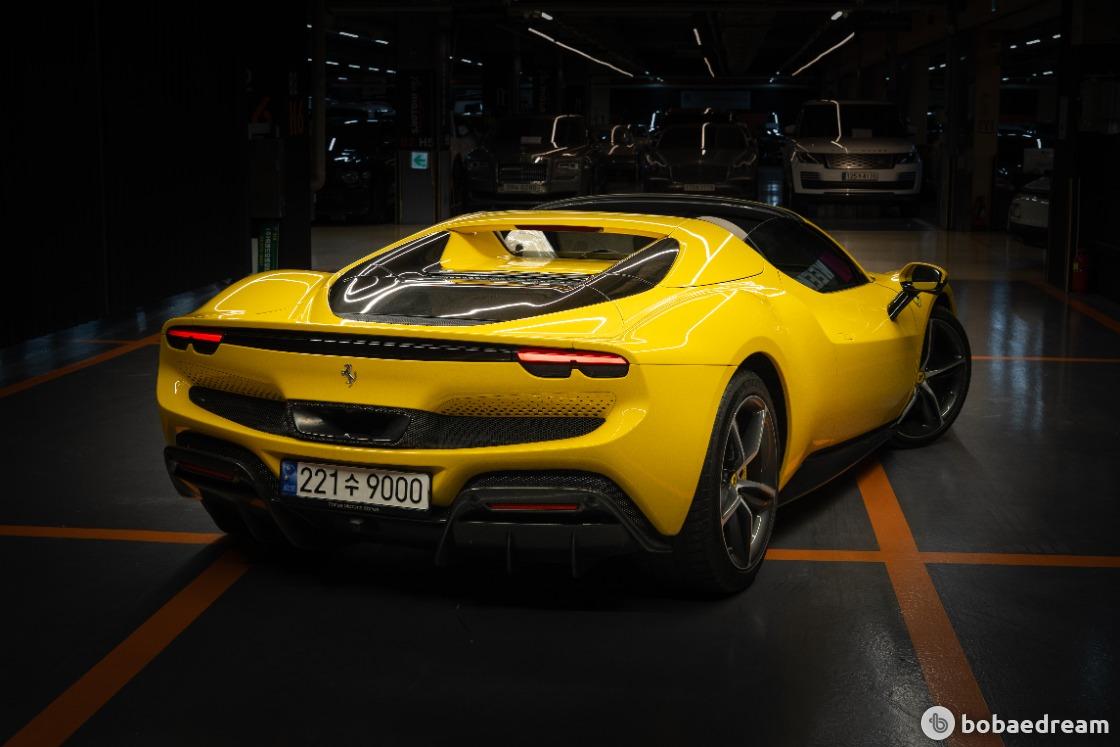 Ferrari 296 GTS 3.0 PHEV 4