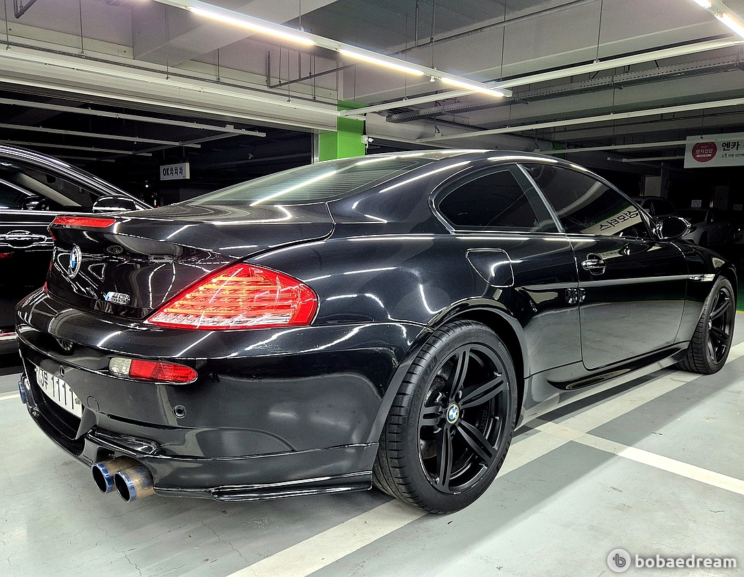 BMW M6 5.0 Coupe 3