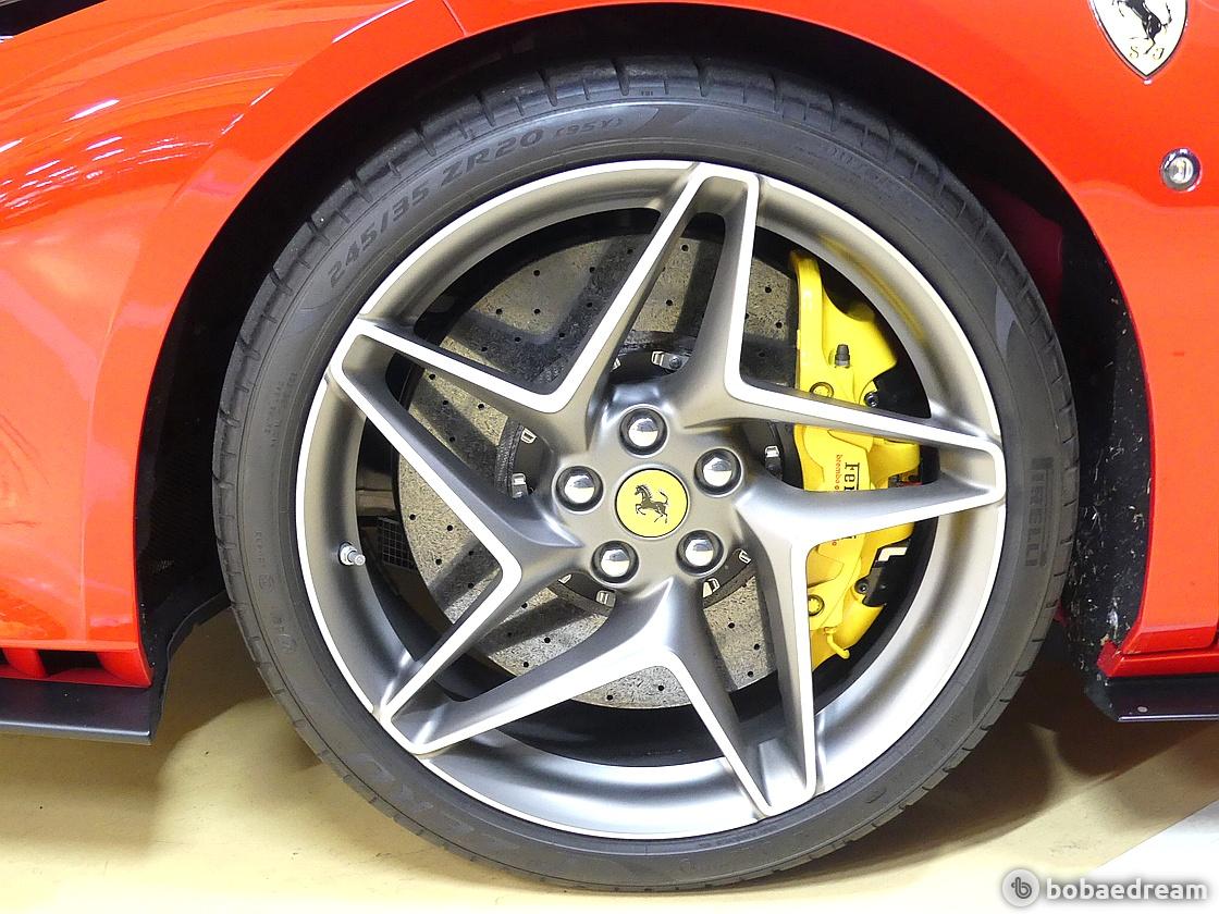 Ferrari F8 Spider 3.9 V8 10
