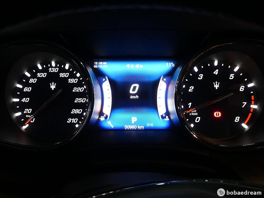 Maserati Quattroporte 3.0 7