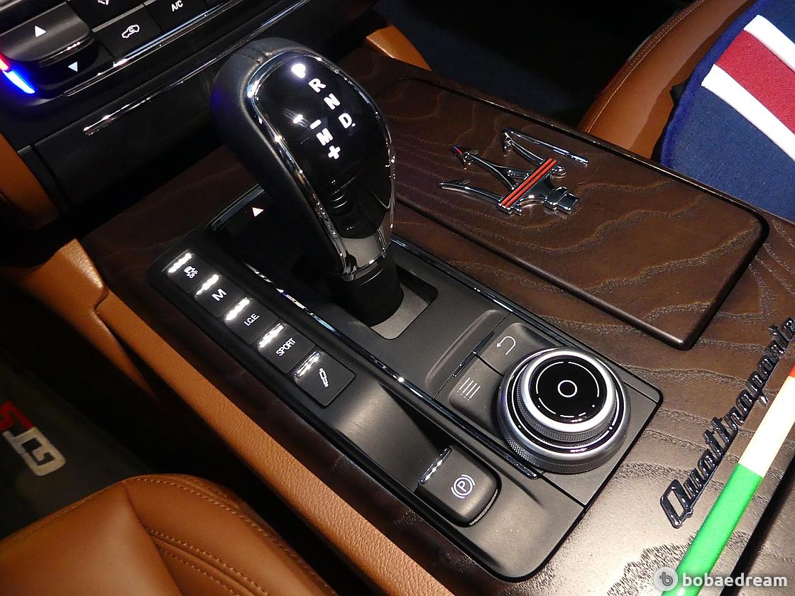 Maserati Quattroporte 3.0 8