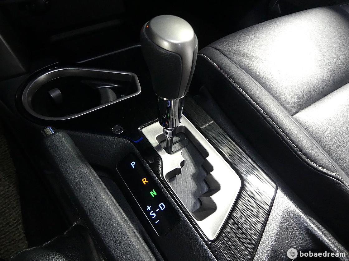 Toyota RAV4 2.5 HEV 4WD 8