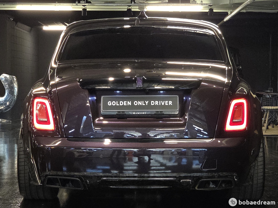 Rolls Royce Phantom 6.7 V12 4