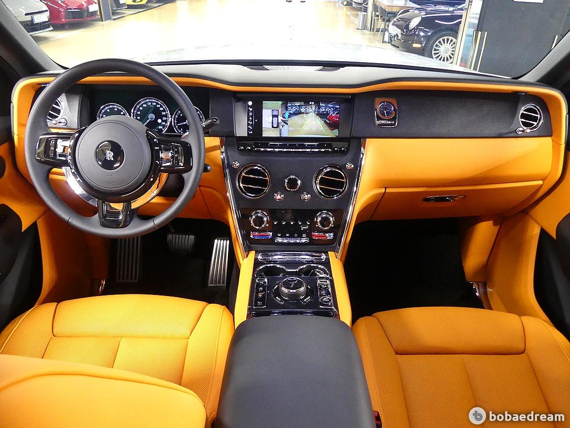 Rolls Royce Cullinan 6.7 V12 5