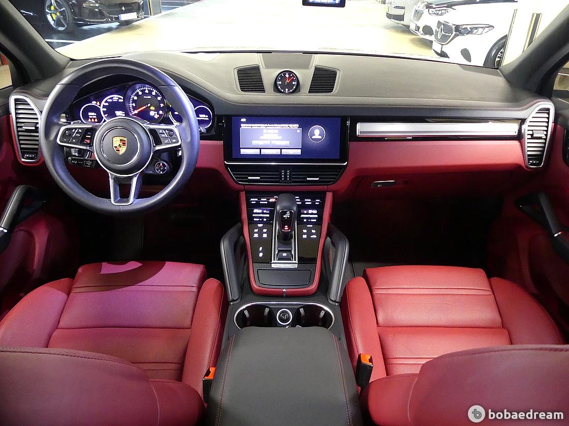 Porsche Cayenne 3.0 Platinum Edition 5