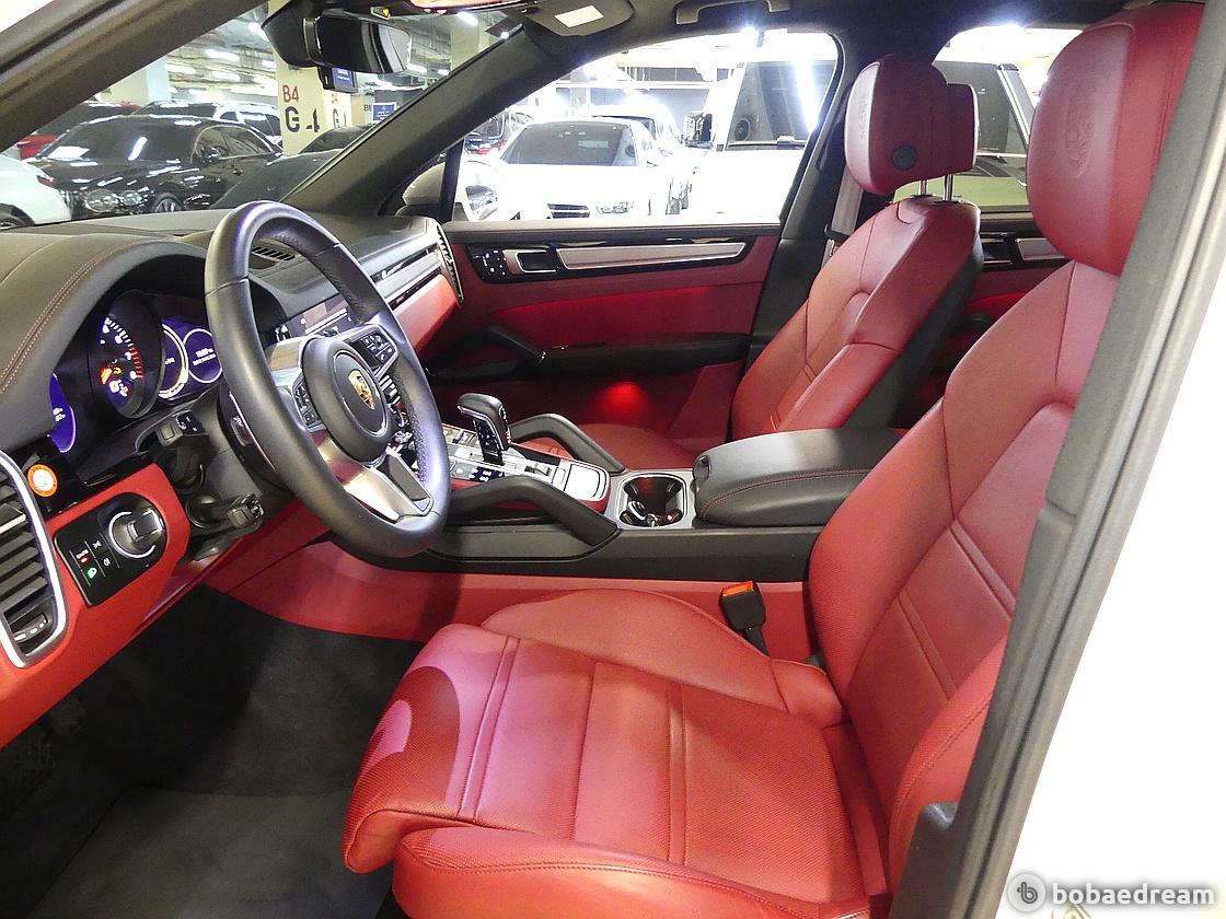 Porsche Cayenne 3.0 Platinum Edition 9