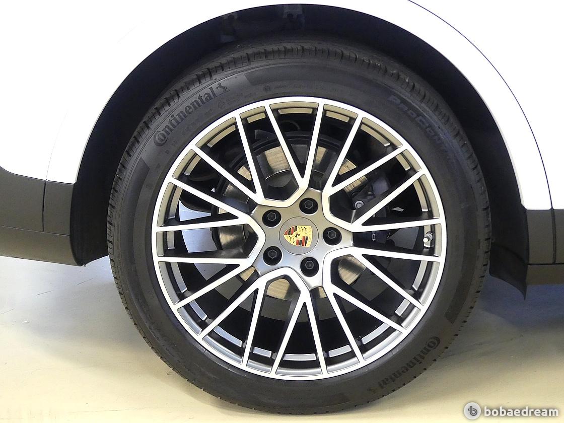 Porsche Cayenne 3.0 Platinum Edition 10