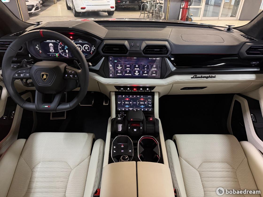 Lamborghini Urus SE 4.0 V8 PHEV 5