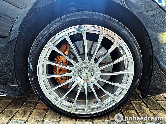 벤츠 S500L 4매틱 2024 검정색 사진 5