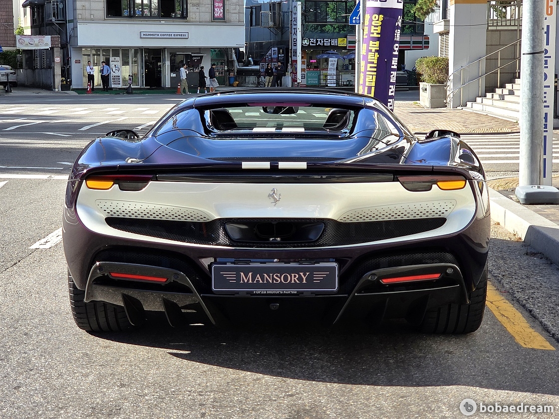 페라리 296 GTS 2024 기타색상 사진 7