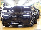 BMW 740i sDrive M 스포츠