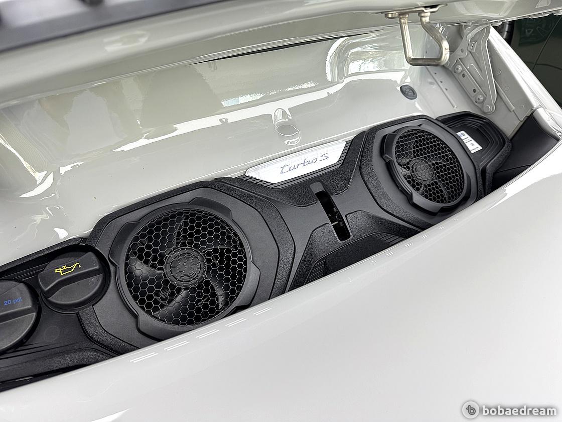 Porsche 911 Carrera/ 911 Targa Turbo S 6