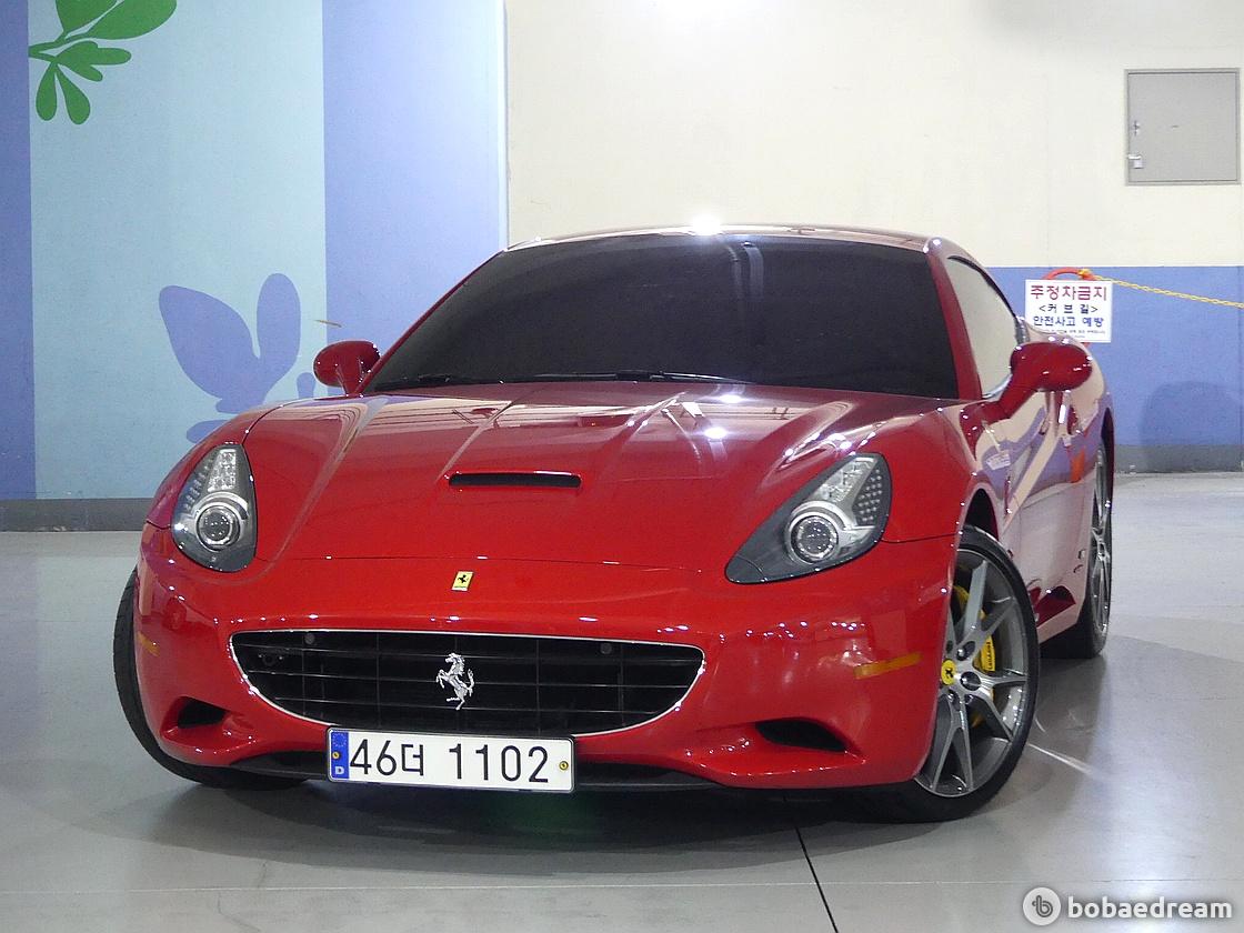 Ferrari California 4.3 V8