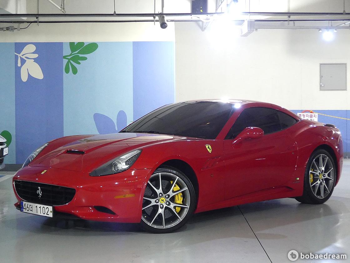 Ferrari California 4.3 V8 3