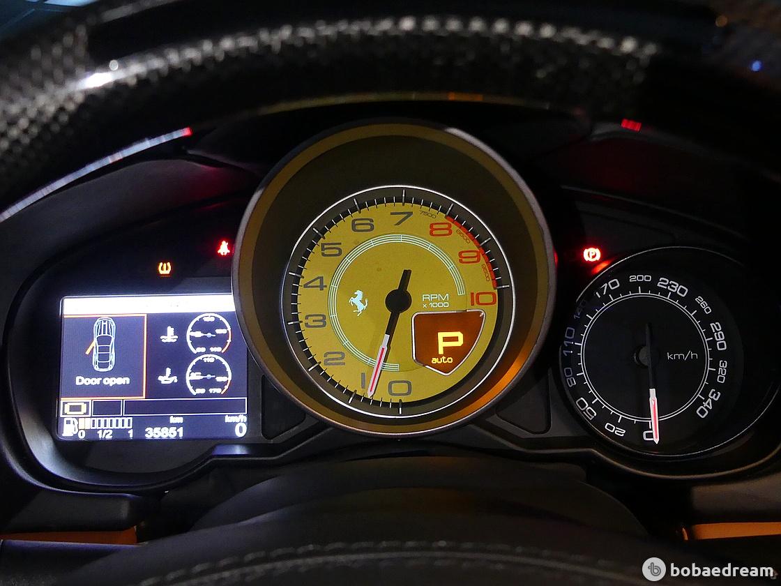 Ferrari California 4.3 V8 7