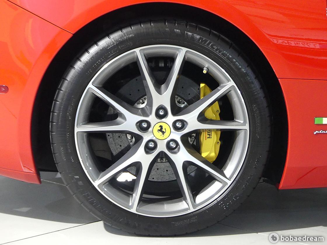 Ferrari California 4.3 V8 10