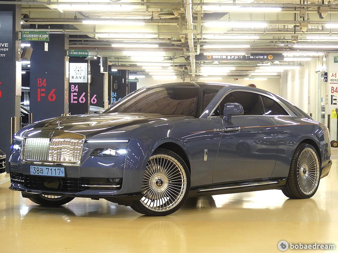 Rolls Royce Spectre 3