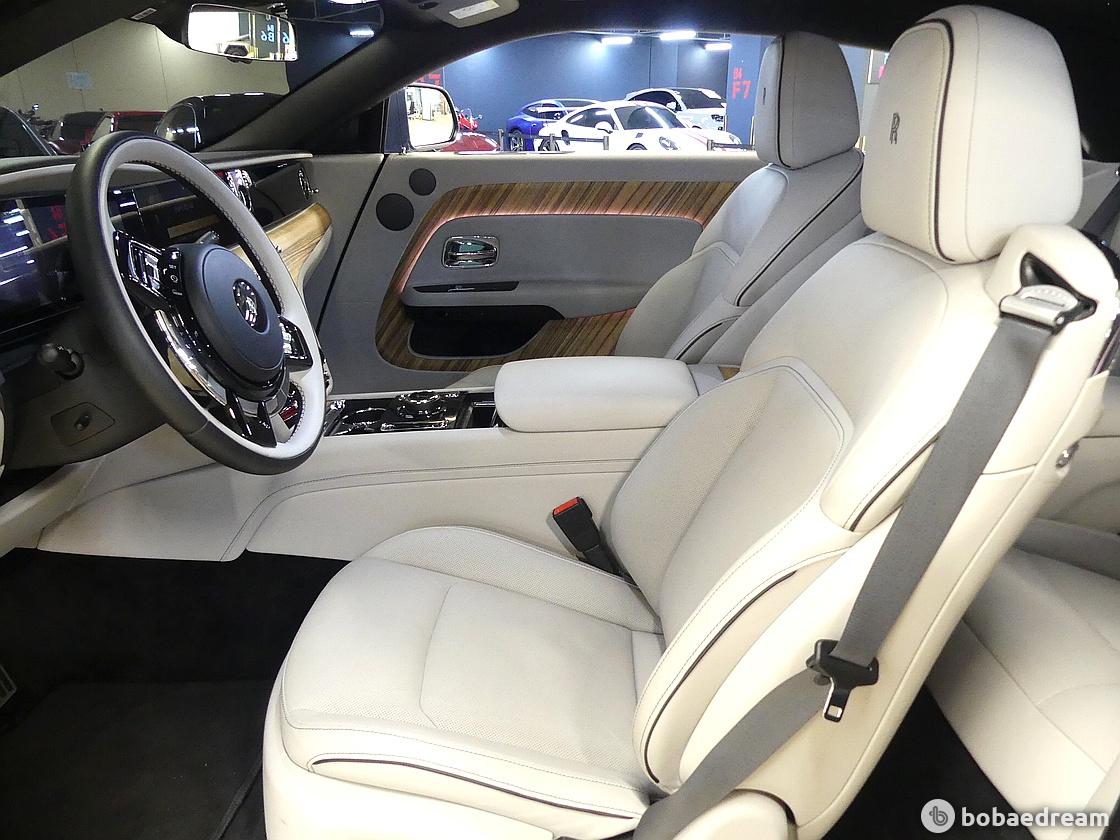 Rolls Royce Spectre 9