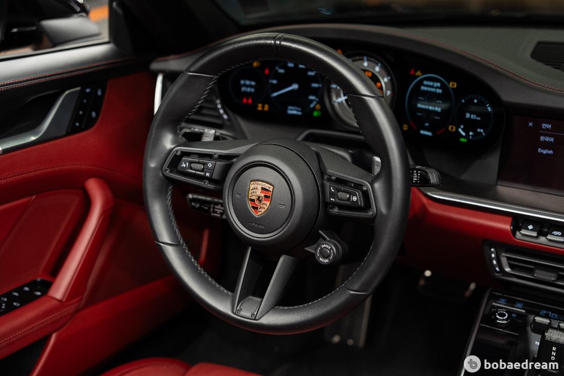 Porsche 911 Carrera/ 911 Targa Turbo S Cabriolet 8