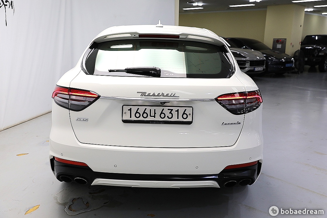 Maserati Levante 3.8 GTS 4