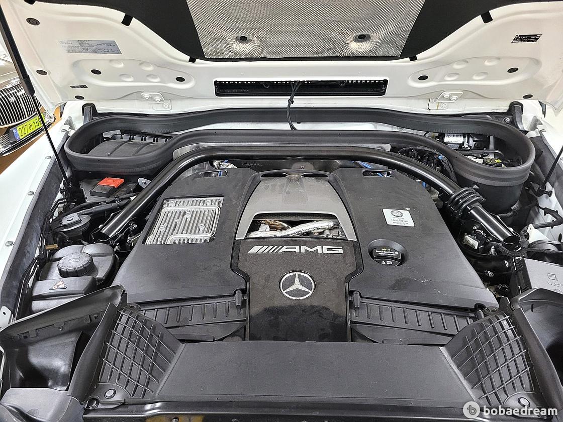 Mercedes-Benz AMG G63 6