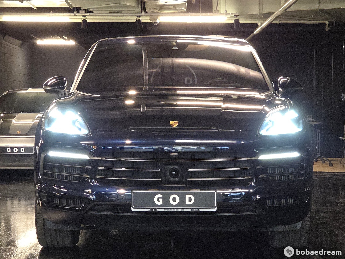 Porsche Cayenne 3.0 E- Hybrid