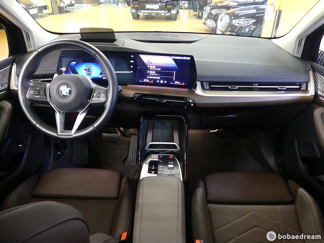 BMW 2 Series Active Tourer 218d Luxury 5