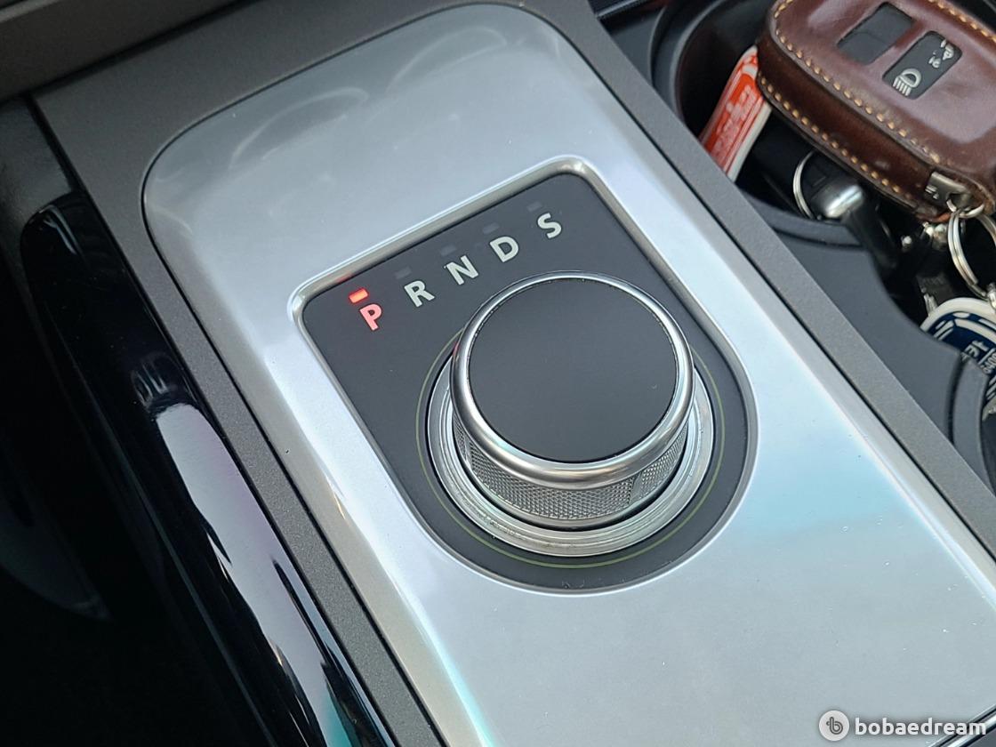 Land Rover Range Rover 4.4 TDV8 Vogue 8