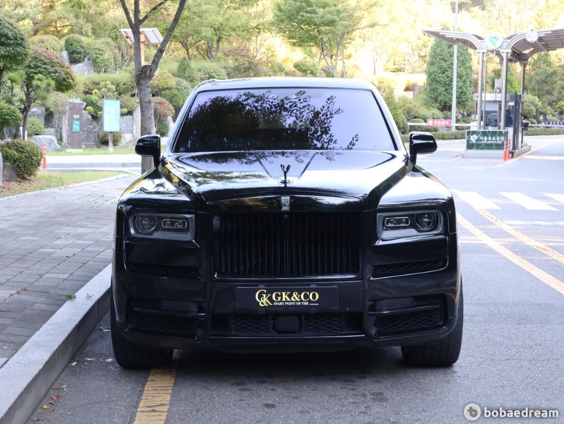 롤스로이스 컬리넌 6.7 V12 2020 블랙 사진 5