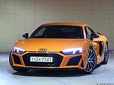 아우디 R8 5.2 V10 플러스 쿠페