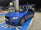 BMW M5 4.4