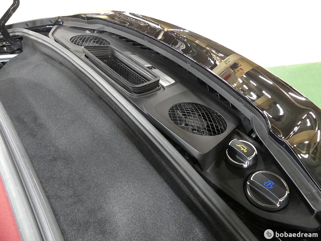 Porsche Carrera 911 4 GTS Cabriolet 6