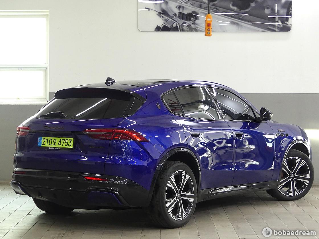 Maserati Grecale Folgore Dual 4