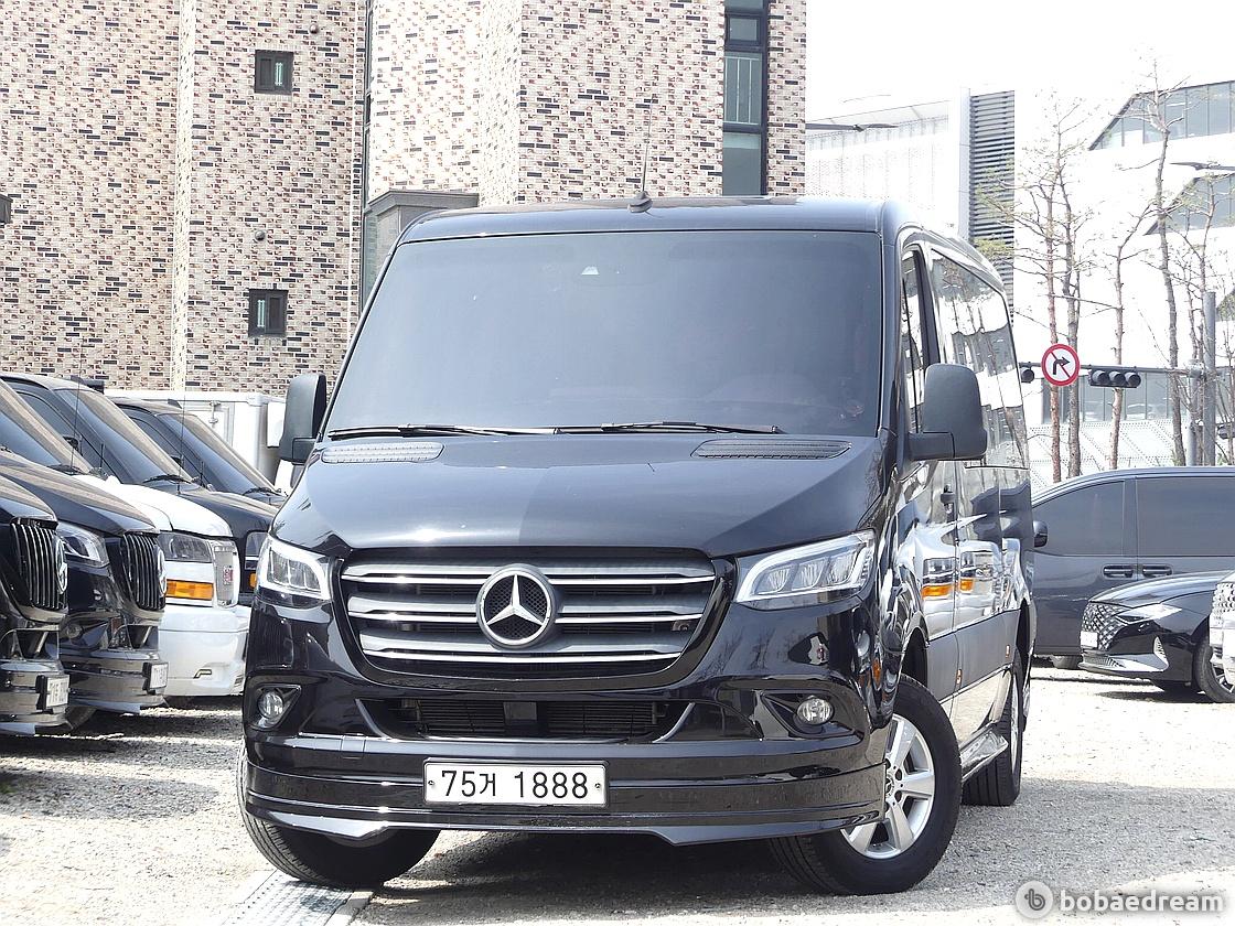 Mercedes-Benz Sprinter The Van