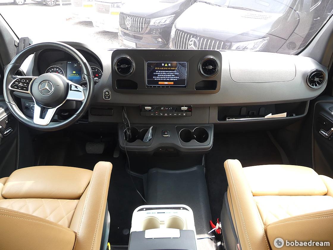 Mercedes-Benz Sprinter The Van 5