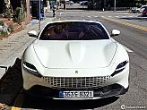 페라리 로마 스파이더 3.9 V8