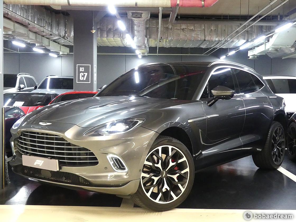 애스턴마틴 DBX 4.0 V8 2022 회색 사진 2